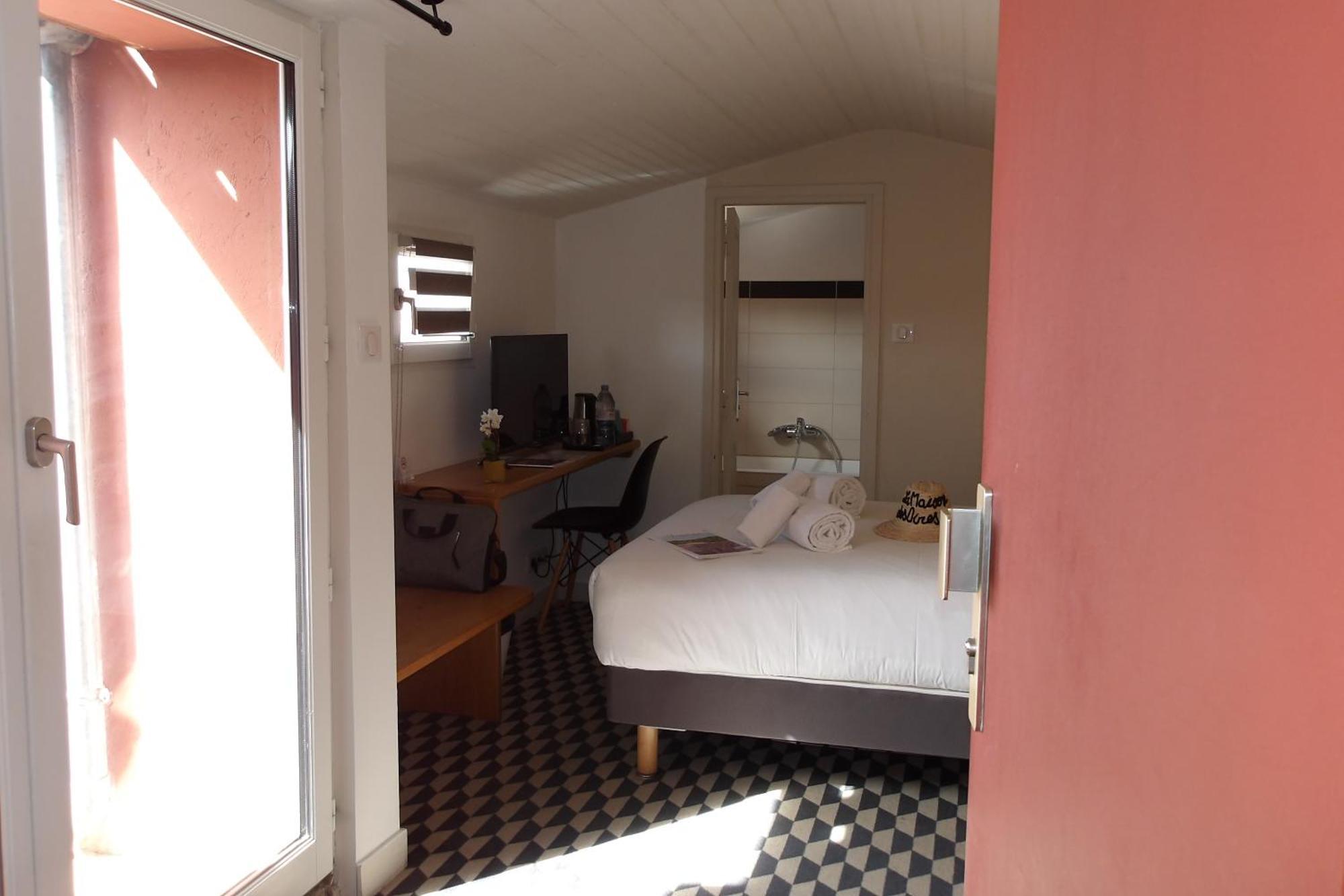 La Maison Des Ocres - Provence Roussillon en Isere Eksteriør billede